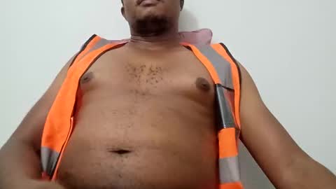 Snapshot of dentzo chatting on 12.21.24 mastER blACK online show from 12.21.24