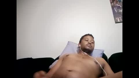 Snapshot of dentzo chatting on 02.01.26 mastER blACK online show from 02.01.26