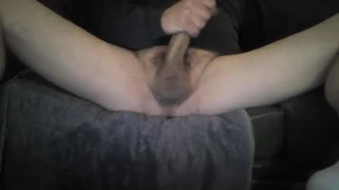 Snapshot of denverhng chatting on 02.01.25 denverhng online show from 02.01.25