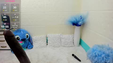 Snapshot of denychantall chatting on 06.11.26 denychantall online show from 06.11.26