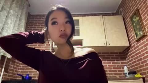 Snapshot of denysebernacchi chatting on 11.19.25 Emma online show from 11.19.25