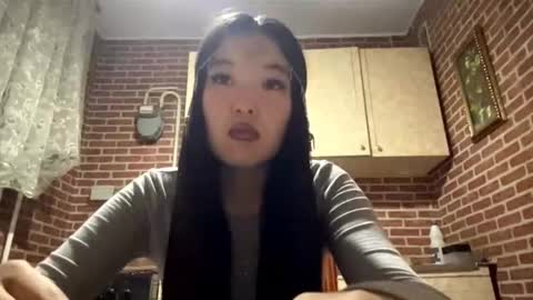 Snapshot of denysebernacchi chatting on 11.22.25 Emma online show from 11.22.25