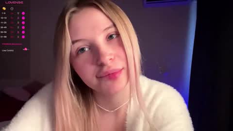 Snapshot of deonnagarn chatting on 02.10.26 Vi Victoria online show from 02.10.26