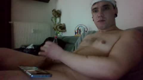 deraexli online show from 02.18.25