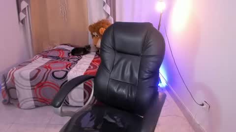 Dereck Boy online show from 05.05.26
