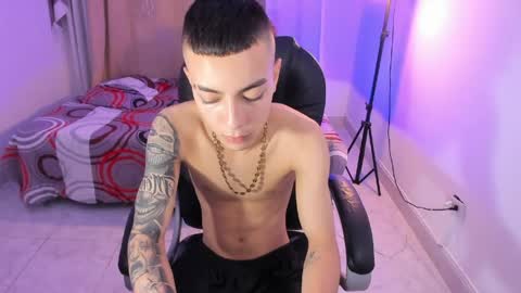 Dereck Boy online show from 05.12.26