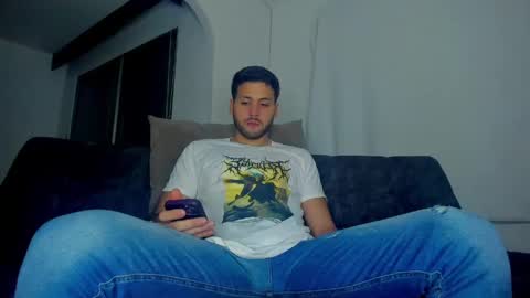 dereckhardd online show from 05.03.26