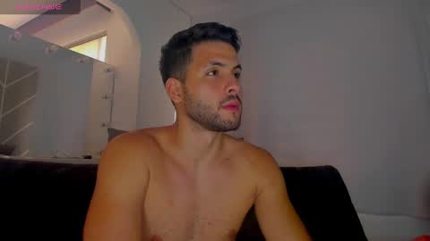 dereckhardd online show from 05.03.26