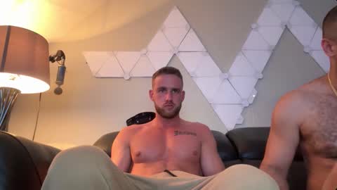 Snapshot of derek_campus chatting on 02.08.26 derek_campus online show from 02.08.26