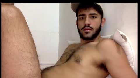 Snapshot of derek_smiith chatting on 02.28.25 Derek smiith online show from 02.28.25