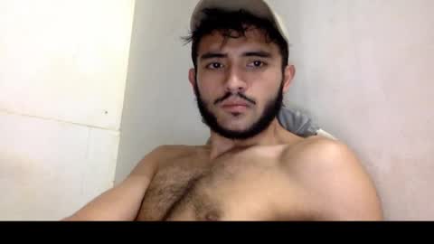 Snapshot of derek_smiith chatting on 10.03.25 Derek smiith online show from 10.03.25