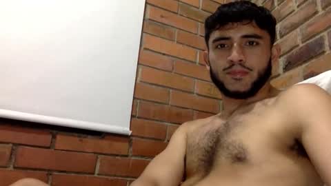 Snapshot of derek_smiith chatting on 12.04.25 Derek smiith online show from 12.04.25