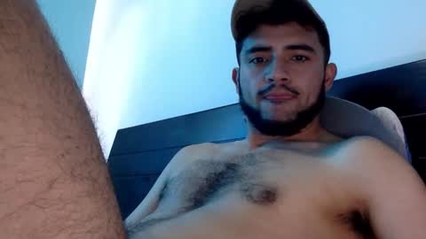 Snapshot of derek_smiith chatting on 01.10.26 Derek smiith online show from 01.10.26