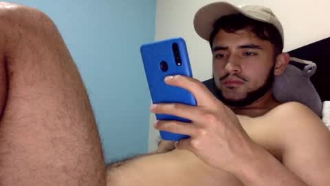 Snapshot of derek_smiith chatting on 01.13.26 Derek smiith online show from 01.13.26