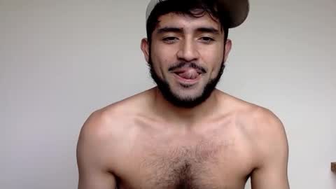 Snapshot of derek_smiith chatting on 02.01.26 Derek smiith online show from 02.01.26