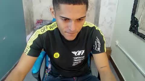 D E R E K online show from 10.31.25