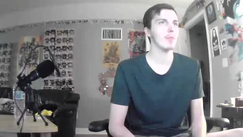 Snapshot of derekdings chatting on 12.07.24 derekdings online show from 12.07.24