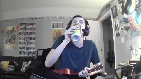 Snapshot of derekdings chatting on 12.08.24 derekdings online show from 12.08.24