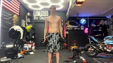 Snapshot of derekdings chatting on 12.11.24 derekdings online show from 12.11.24