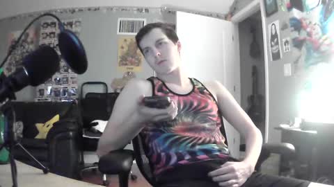 Snapshot of derekdings chatting on 12.19.24 derekdings online show from 12.19.24