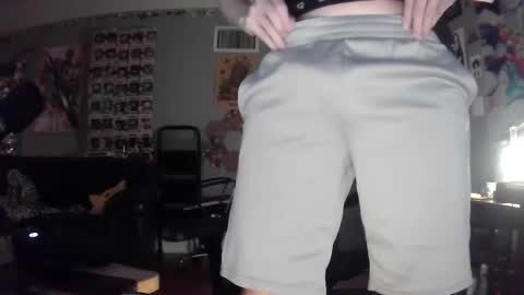 Snapshot of derekdings chatting on 12.21.24 derekdings online show from 12.21.24