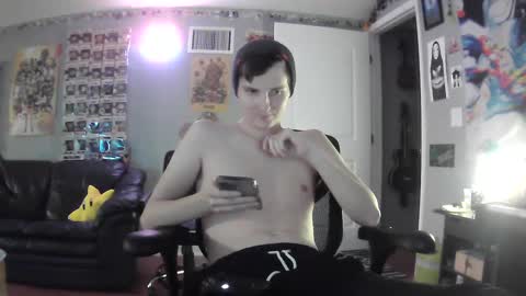 Snapshot of derekdings chatting on 12.31.24 derekdings online show from 12.31.24