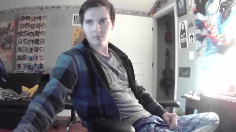 Snapshot of derekdings chatting on 01.05.25 derekdings online show from 01.05.25