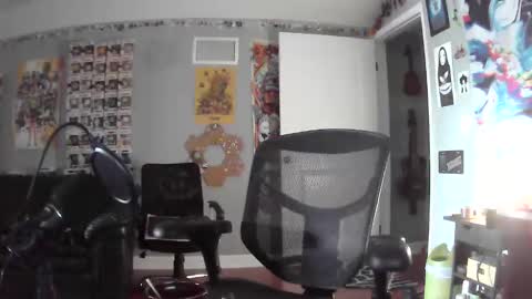 Snapshot of derekdings chatting on 01.18.25 derekdings online show from 01.18.25