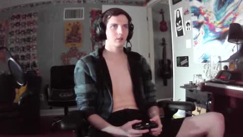 Snapshot of derekdings chatting on 01.30.25 derekdings online show from 01.30.25