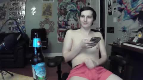 Snapshot of derekdings chatting on 02.26.25 derekdings online show from 02.26.25