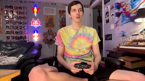 Snapshot of derekdings chatting on 11.02.25 derekdings online show from 11.02.25