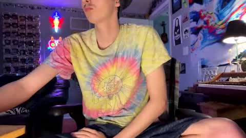 Snapshot of derekdings chatting on 11.03.25 derekdings online show from 11.03.25