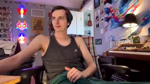 Snapshot of derekdings chatting on 11.16.25 derekdings online show from 11.16.25