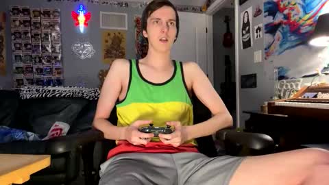 Snapshot of derekdings chatting on 11.23.25 derekdings online show from 11.23.25