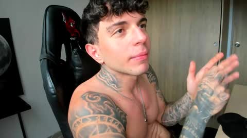 derekmuller11 online show from 04.20.26