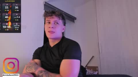 Snapshot of derekolsen_ chatting on 10.31.25 Derek IG Derekolsen2024 online show from 10.31.25