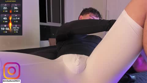 Snapshot of derekolsen_ chatting on 01.11.26 Derek IG Derekolsen2024 online show from 01.11.26