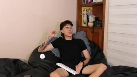 Derek online show from 06.07.26