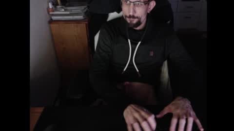 Snapshot of dermattes chatting on 01.10.26 dermattes online show from 01.10.26