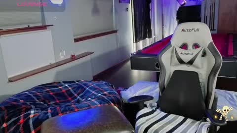 Derrick 52 and Brittany 50 online show from 10.08.25