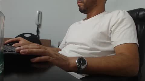     online show from 12.06.24