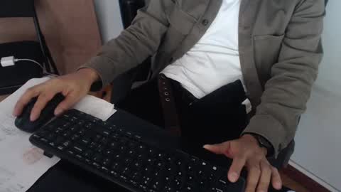     online show from 01.03.25