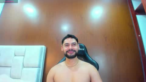 Snapshot of derrybigger_cm chatting on 02.21.26 DerryBigger CM online show from 02.21.26