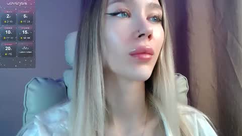 Snapshot of des_ch chatting on 02.05.26 Ari online show from 02.05.26