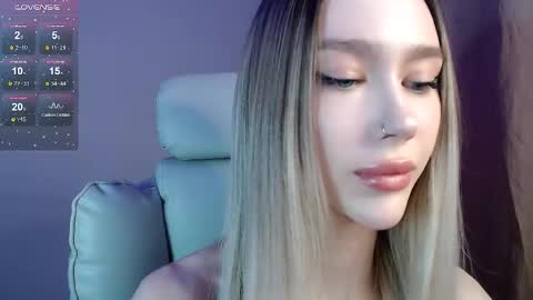 Snapshot of des_ch chatting on 02.27.26 Ari online show from 02.27.26