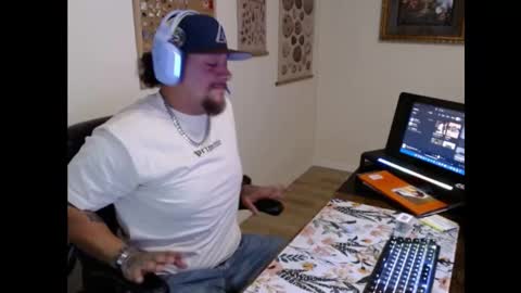 desertadventurer25 online show from 09.25.25