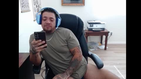 desertadventurer25 online show from 10.26.25