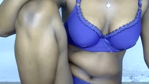 Snapshot of desi_darling chatting on 06.08.26 kajal online show from 06.08.26