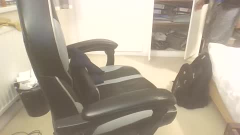 Snapshot of desiboi9 chatting on 09.30.25 desiboi9 online show from 09.30.25