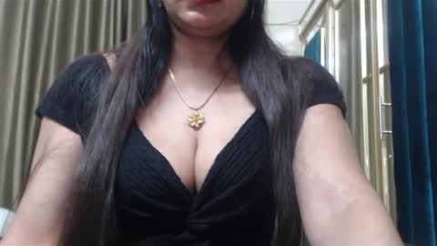 Maisa online show from 12.09.24